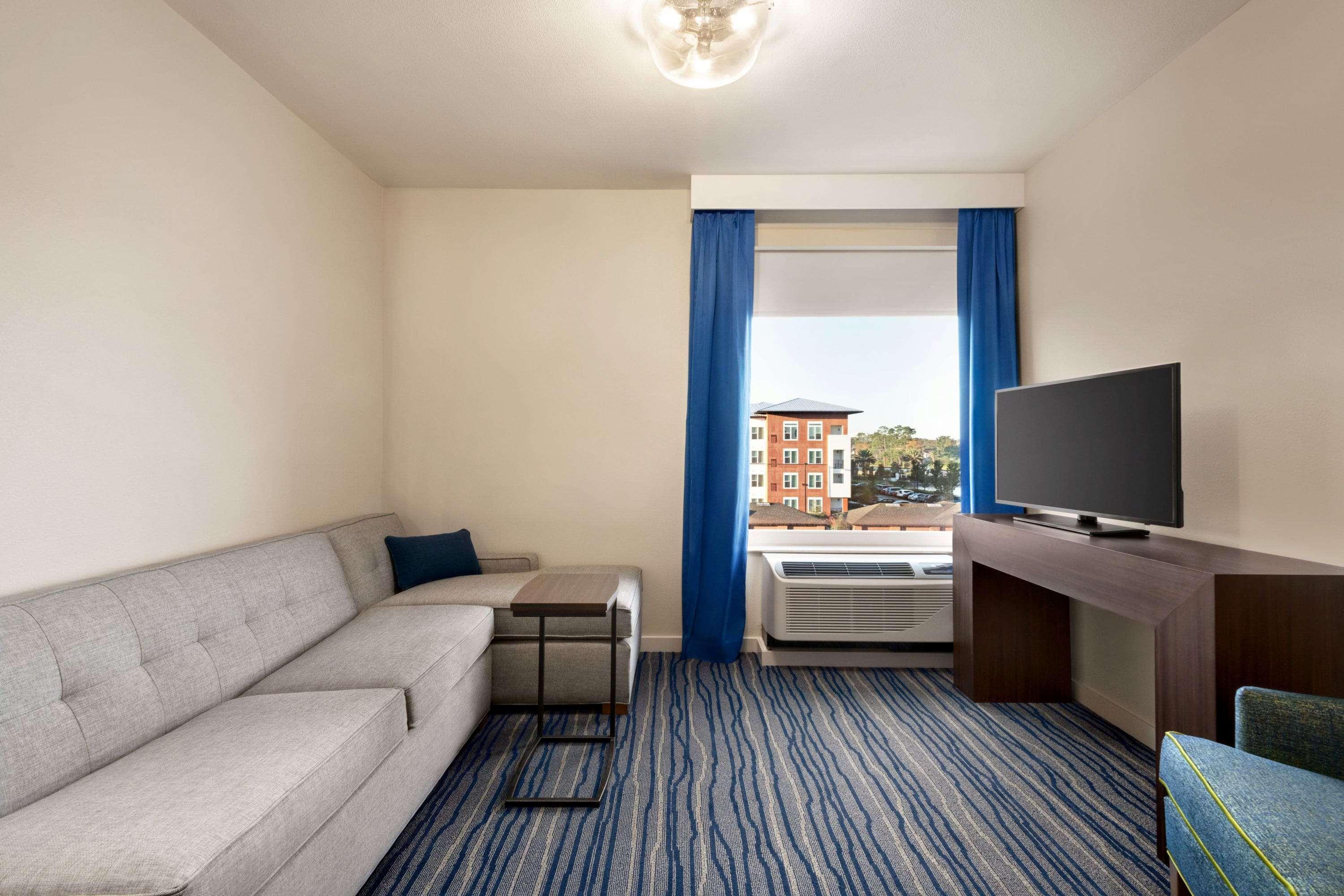 La Quinta Inn & Suites By Wyndham Orlando I-Drive Theme Parks Williamsburg المظهر الخارجي الصورة